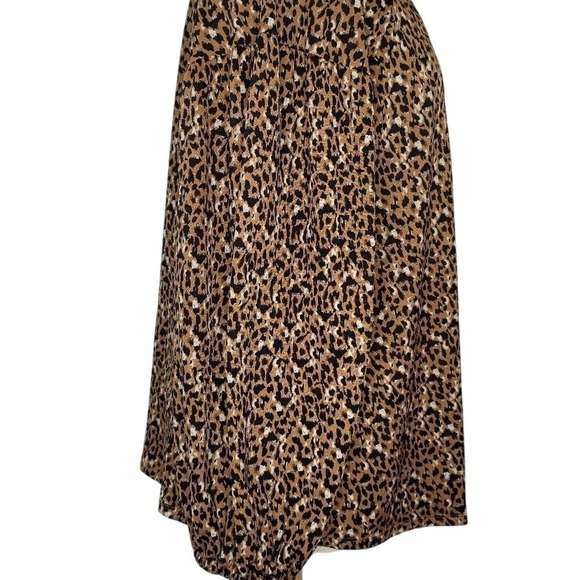 Ava & Viv Animal Print Blouse - Picture 5 of 9